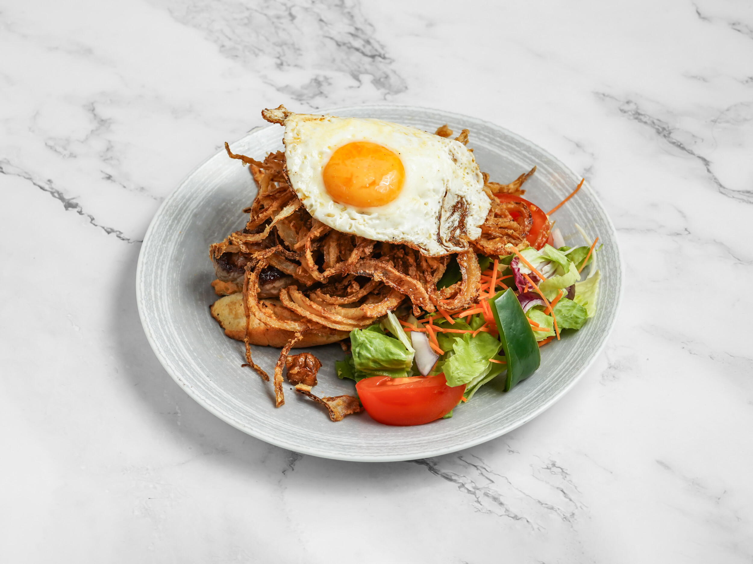 Gegrillte Spezialitäten - Zum Buchheimer Kreuz